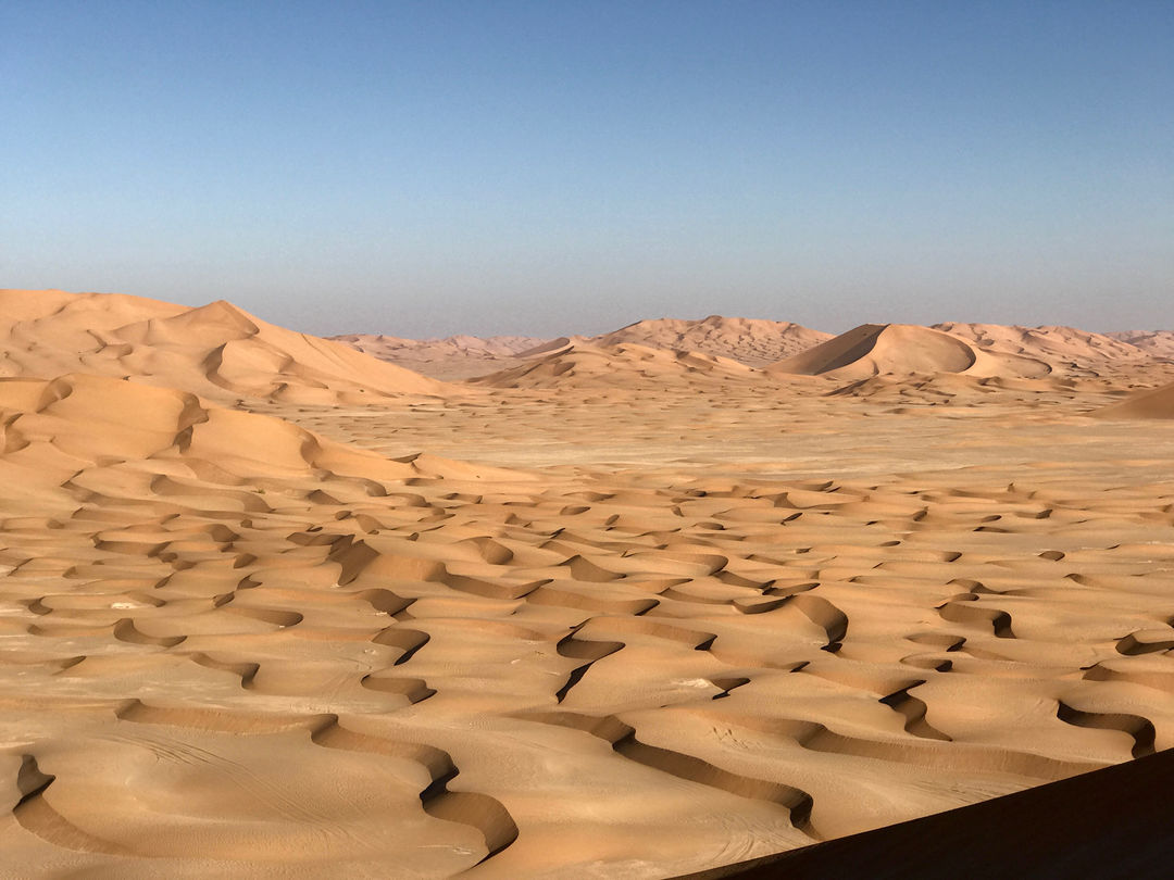 Desert many. Пустыня руб-Эль-Хали Оазис. Пустыня Гоби и руб Эль Хали. Пустыня empty Quarter. Сумеру пустыня Хадрамаут.