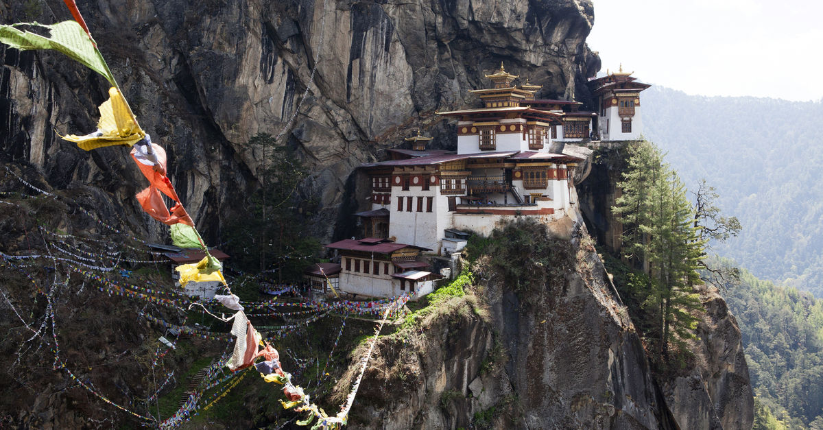 A British Tourist's Guide to Experiencing the Magic of Bhutan - Planning Your Trip to Bhutan